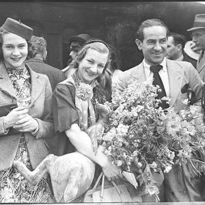 Russian Ballet arriving by the Melbourne Express (taken...