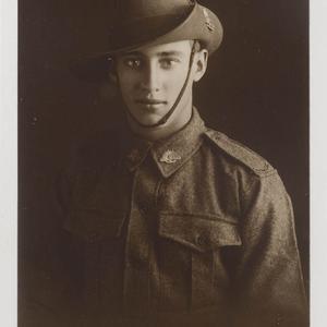 NSW servicemen portraits, 1918-19 - Austin McDonall Mac...