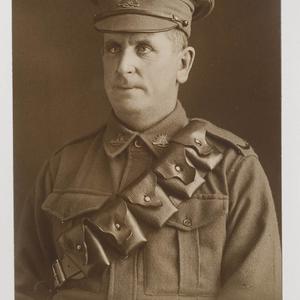 NSW servicemen portraits, 1918-19 - Frank H. Warren