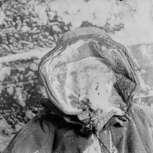 H167: An ice-mask / Frank Hurley