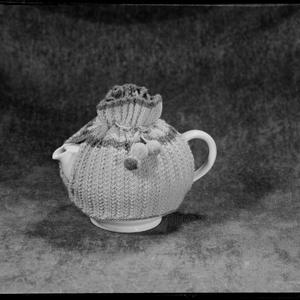 Teapot, 2 August 1949 / photographs by W. Clarke