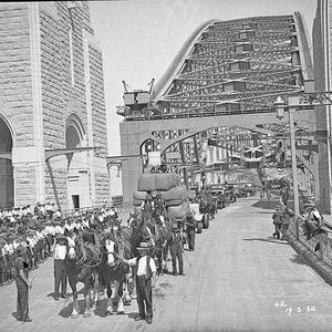 Wool wagon and team of horses, Sydney Harbour Bridge Ce...