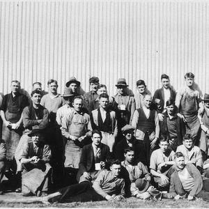 Shed hands, "Boonoke" shearing shed - Deniliquin, NSW