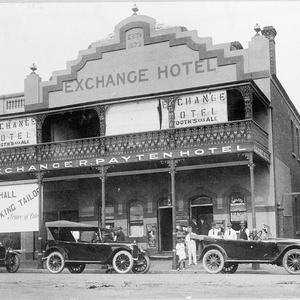 Exchange Hotel, Clarinda Street, Parkes, NSW