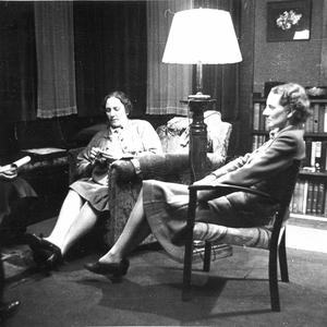 Eleanor May Turner and friend in lounge room - Mosman, ...