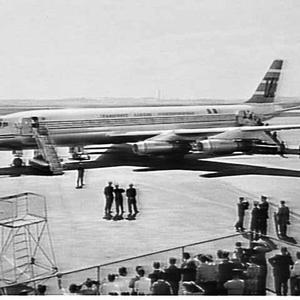 Transports Aeriens Intercontinentaux (TAI) Douglas DC8 ...