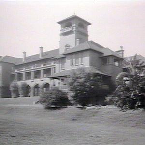Sydney University. The Women's College
