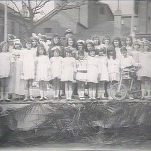 School children performers