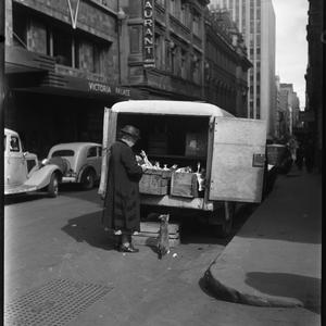 File 13: Cloak lady, Melbourne, 1946 / photographed by ...
