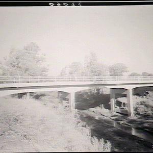 Main road 359, Boree Creek bridge downstream