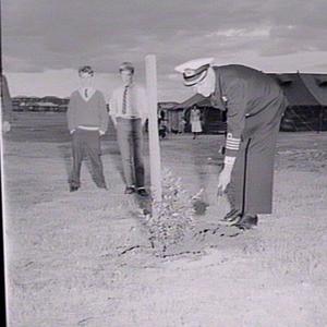 Planting of commemorative trees, Coral Sea Park