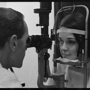 Fitting of contact eye lenses, June 1966 / photographs by R. Donaldson