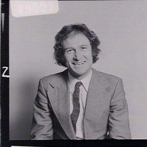 Mr Robert Pigott