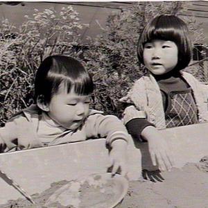 Pre-school children at Pooh Corner Uni of New South Wal...