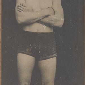 [Les Darcy, 1915 - photograph portrait]