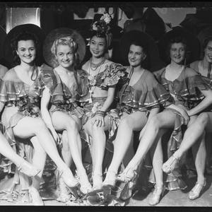 All Services Ball. State Ballroom, 23 July 1942 / photo...