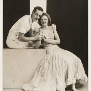 Item 02: Madge Elliott and Cyril Ritchard, ca. 1932 / F...