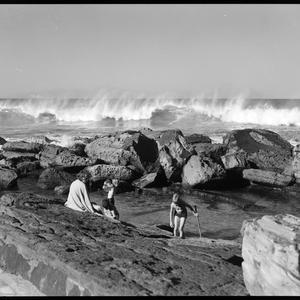 File 20: Warriwood rocks, early 1950s / photographed by...