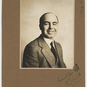 Phil Smith, vaudevillian, ca. 1920 / photographer unkno...