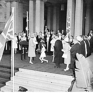 Princess Marina attends civic reception, Sydney Town Ha...