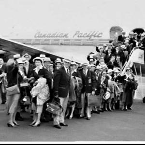 Miss Australia 1954 Shirley Bliss and the Australian Em...