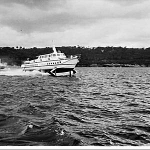Circular Quay-Manly Italian hydrofoil "Fairlight" with ...