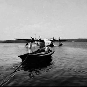 Patrick G. Taylor and crew arrive at Rose Bay Flying Ba...