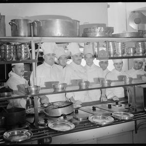 File 19: Chefs and kitchen staff, Prince's Restaurant, ...
