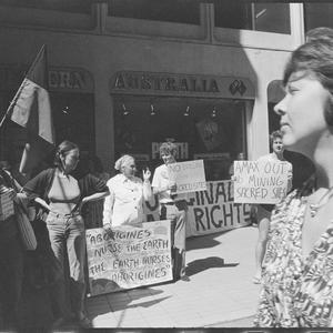 Item 0518: Tribune negatives including Tribune collective and wool store workers picket, Yennora, New South Wales, March 1980