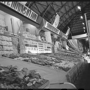 Item 191: Tribune negatives including conductor Dean Dixon, exhibits of fruit at the Royal Easter Show, Sydney, and May Queen candidate for the Firemen & Deckhands' Union, March 1967