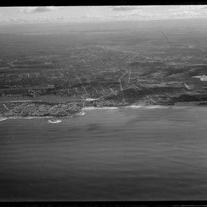 Item 23: Milton Kent aerial views of Cronulla, Meadowba...