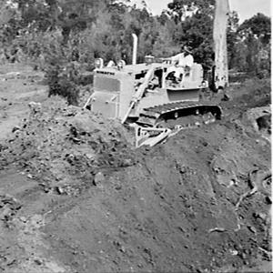 Komatsu caterpillar bulldozer, Australian Road Builders...