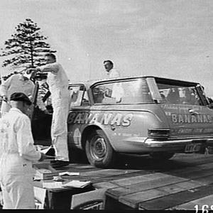 Finish and winners of the 1964 Ampol Trial, Bondi Beach