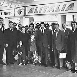Italians arrive on Alitalia, Mascot