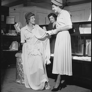 New Zealand model shopping & at Roosevelt Mrs Relph / photographed by B. Rice