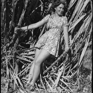 Queensland tour, 18 years old, 1941 / photographed by I...