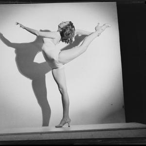 Barbara Blane. Ballet Dancer at the Tivoli. Shadow Dancer, 5 January 1939 / photographed by Ray Olson