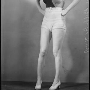 Leila Steppe Cinesound mannequin, 7 July 1938