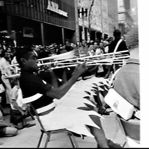 Fijian Police Band plays to lunchtime crowds, Martin Pl...
