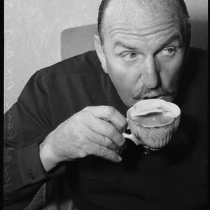 Bob Dyer at home, August 1953 / photographed by R. Dona...