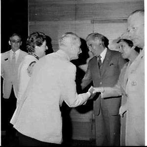 Governor-General Sir Zelman Cowen opens the new Padding...
