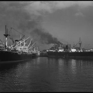 File 03: Ships and wharves, 1940s-1950s / photographed ...